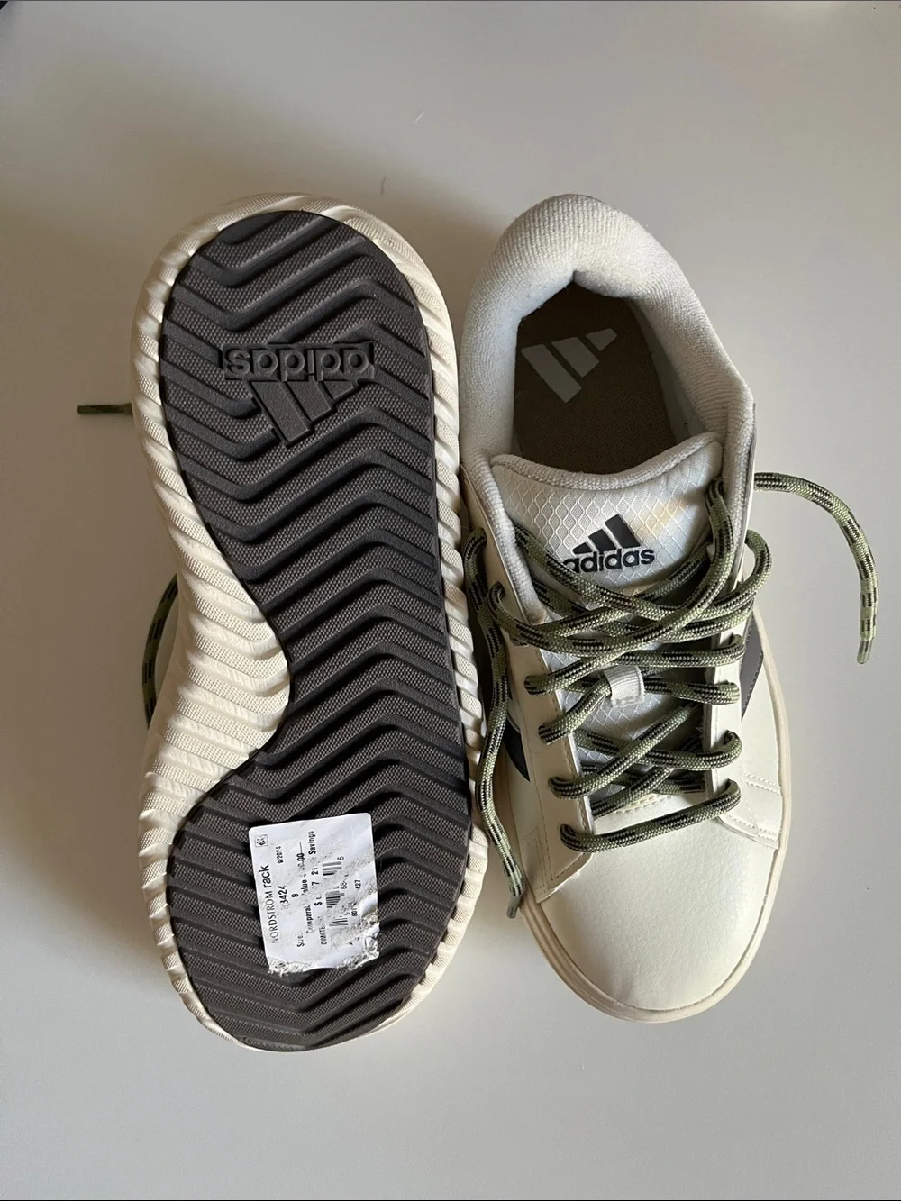 adidas | Cream Sneakers | with gray Stripes and Olive Laces | 9